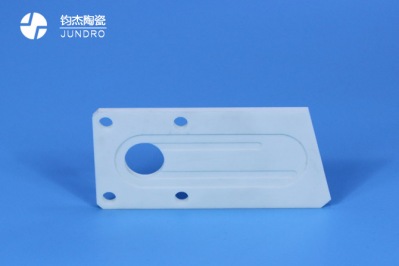 那個(gè)廠(chǎng)可以加工氧化鋁陶瓷吸片
